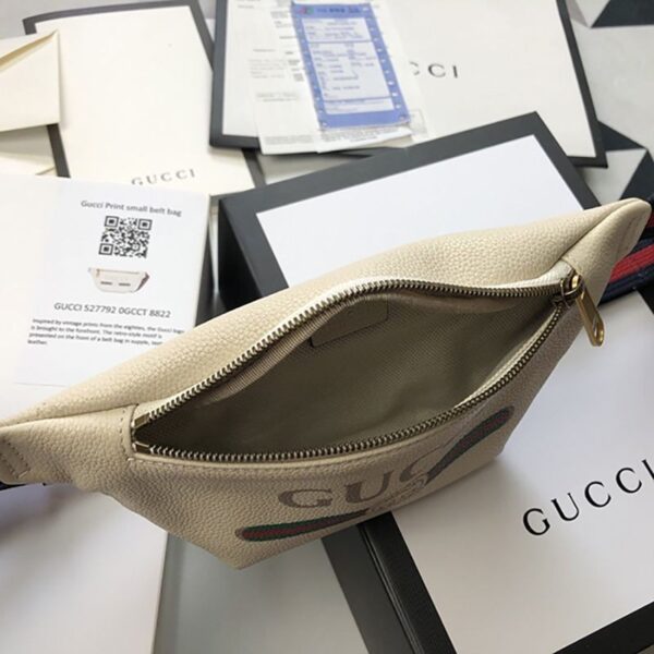 グッチ レトロ ロゴ レザー ベルトバッグ偽物 5277920GCCT8822