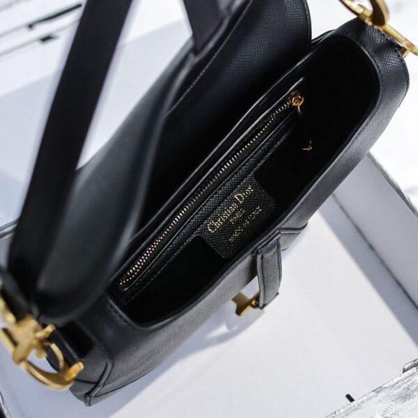 大人気 ディオールアンドショーンサドルバッグコピー M0446CCEH_M900