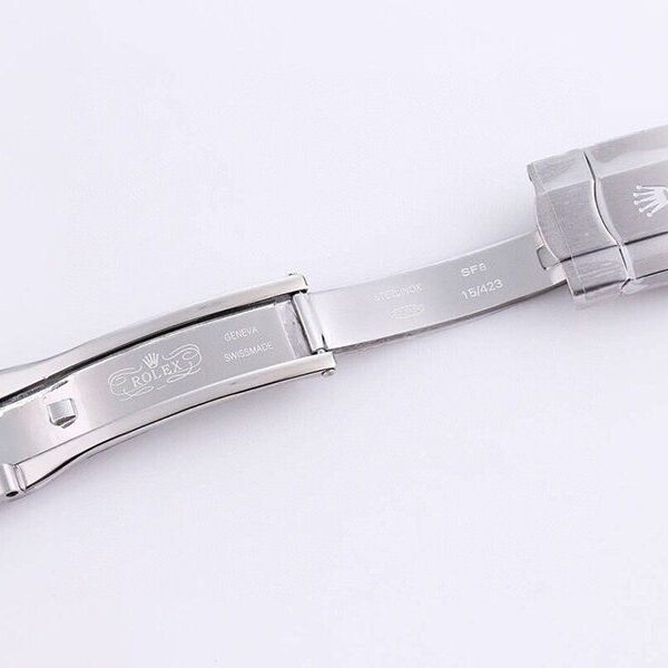 大人気！ ロレックス 時計 偽物 オイスターパーペチュアル 41 ホワイト 全面ダイヤ メンズ M124300