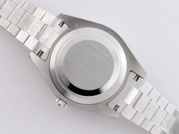 超希少！ロレックス 時計 コピー 39MM メンズ グリーン 全面ダイヤ デイデイト roi63736