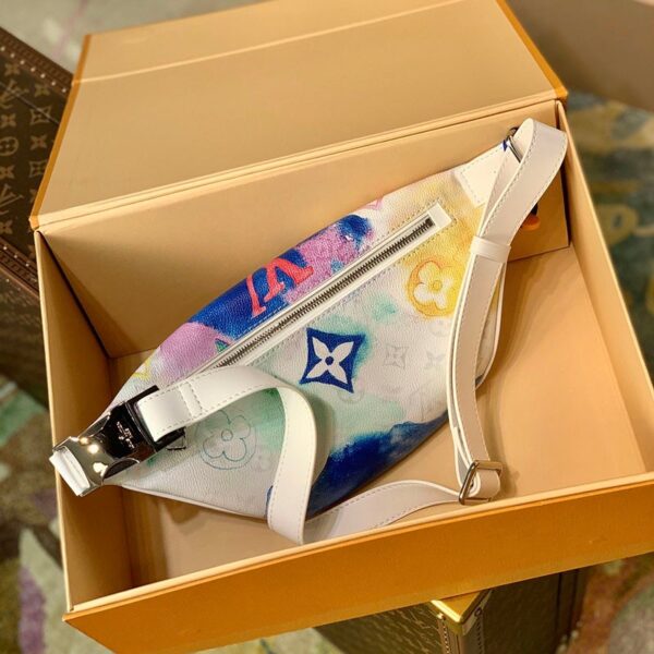 【関税込】ルイ ヴィトン ショルダーバッグ 偽物 ディスカバリー・バムバッグ PM M45759