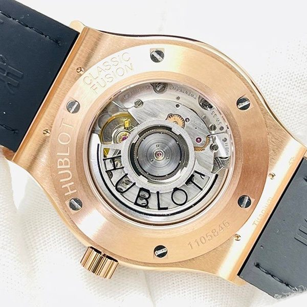 ★日本!!人気！ウブロ 時計 偽物 クラシックフュージョン チタニウム ダイヤモンド huo33501