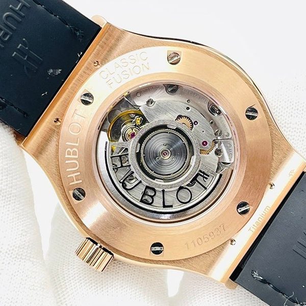 完売必至 ウブロ 時計 スーパーコピー クラシックフュージョン チタニウム ダイヤモンド huz72263