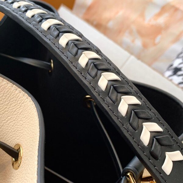 ★関税/送料込★ ルイヴィトン ショルダーバッグ 偽物 CRAFTY ネオノエMM 2WAY モノグラム M56889