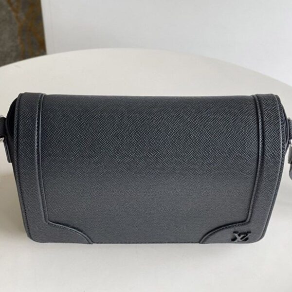 希少品【ルイヴィトン】ニュー・フラップメッセンジャーバック偽物 M30807