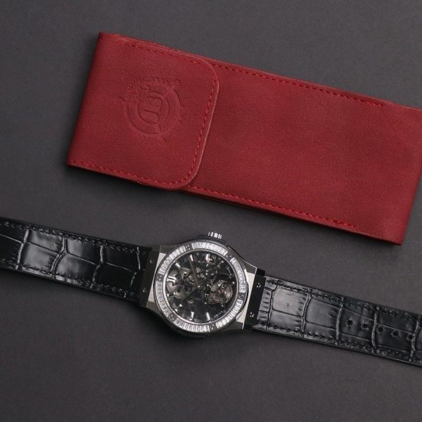 【限定カラー】ウブロ 時計 コピー クラシックフュージョン トゥールビヨンチタニウム hun12057