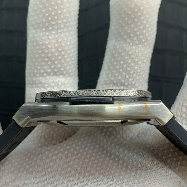 稀少 ウブロ スーパーコピー 時計 クラシックフュージョン チタニウム huk62637