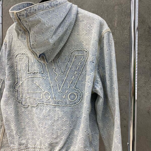 お早めに ​ルイヴィトン デニムジャケット 偽物 LV×NBA ジップスルーフーディ 1A8WTS