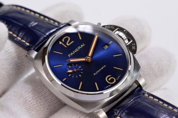 高品質♪パネライ ルミノール ドゥエ 42mm 自動巻き PAM00927