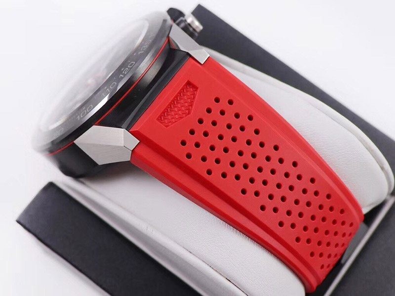 日本未入荷 タグホイヤー カレラ 偽物 自動巻き スケルトン 文字盤 TAb77419
