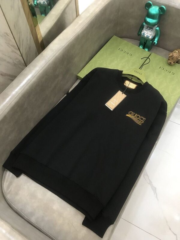 超話題!バレンシアガ×グッチ 偽物 ブラック コットンスウェットシャツ guy03800