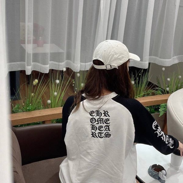 欲しい♡超限定♪クロムハーツ ロングＴシャツ 偽物 ホースシュー&スター ブラック Kum61331