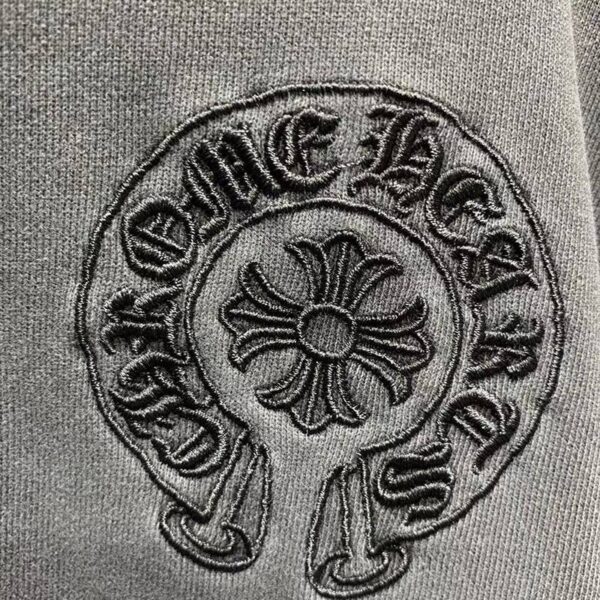 クロムハーツ ロングＴシャツ 偽物 ホースシュー&スター ブラック【追跡付】 Kus10523