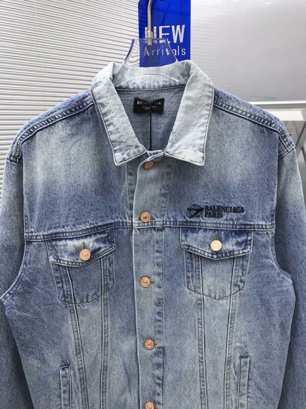 【日本未発売】バレンシアガ Corporate Large Fit ジャケット 偽物★ヴィンテージブルー ライトデニム 657608TDW154307