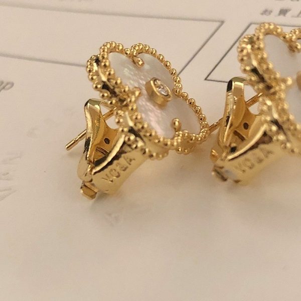 可愛い ヴァンクリーフ&アーペル イエローゴールドピアス コピー イヤリング vao38051