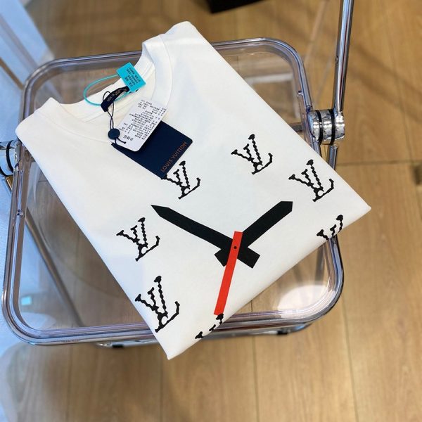 累積売上総額第１位！【ルイヴィトン Tシャツ コピー】プリント コットンTシャツ vus86992