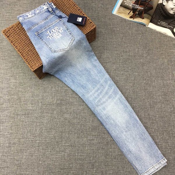 セール新作 ルイヴィトン デニムパンツ 偽物 モノグラムパッチワーク vuy17230