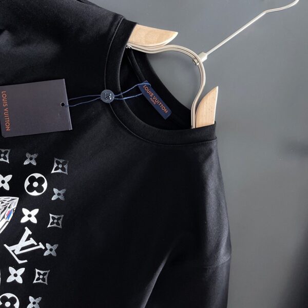 春もの新作ルイヴィトン Tシャツ 偽物 21SS フロウティングLVプリンテッド vux11502