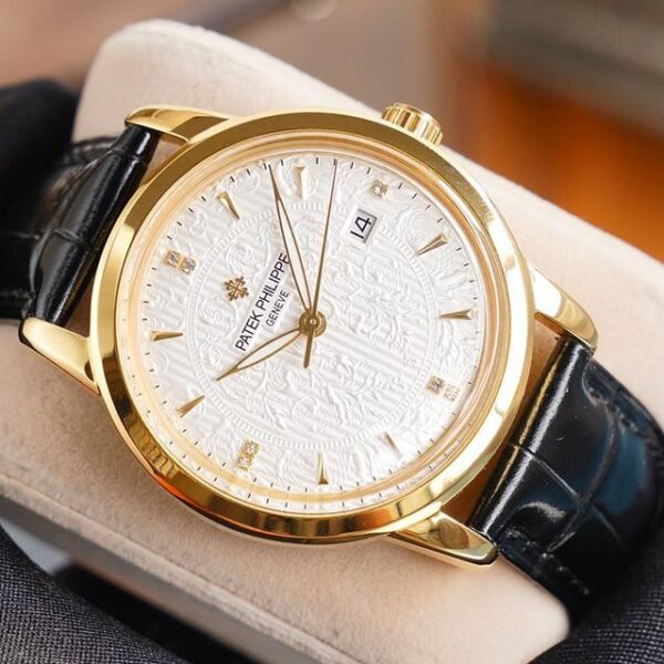 ☆超人気☆パテックフィリップ 偽物 カラトラバ レリーフ腕時計 約40.0mm paj12542