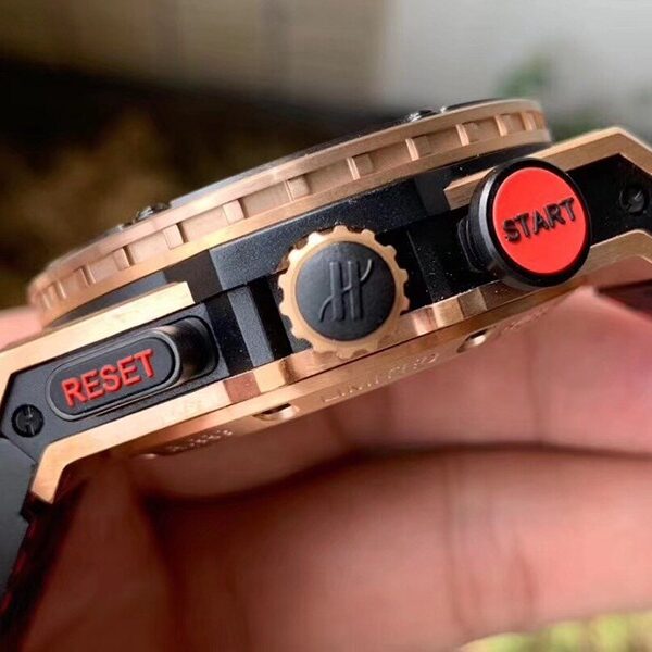 目を惹くカラーウブロ コピー キングパワー F1 インディア 世界200本限定 703OM1138NRFM11