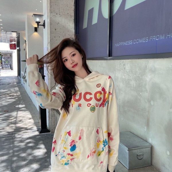人気急上昇 グッチ フーディ 偽物トップス ダブルG スター 長袖 男女 プレタ 新作 guo82309