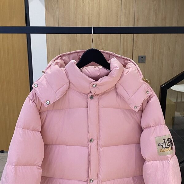 超話題!グッチ×ノースフェイス ウォーターリペラント ダウンジャケット guc94910