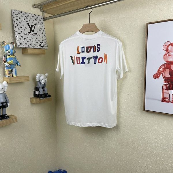世界中で大人気♪ルイヴィトン x NBA☆プリントTシャツ vut42330