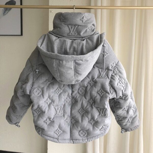 完売必至 ルイヴィトン偽物☆モノグラム ボーイフッド パファ ジャケットvuj94417