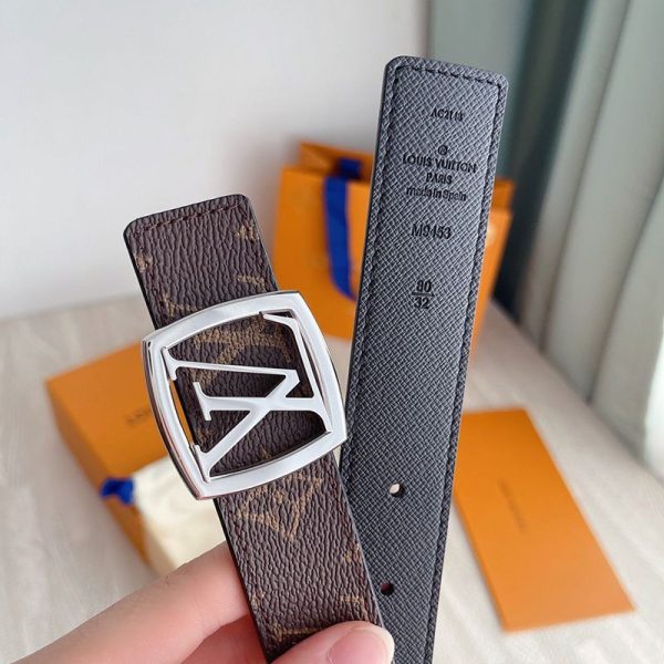 人気急上昇ルイヴィトン サンチュール・LVスクエア 偽物 30MM リバーシブルベルト vul50603