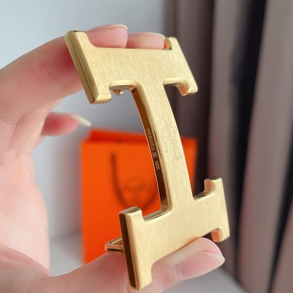 累積売上総額第１位！エルメス ベルト スーパーコピー ベルトバックル コンスタンス リバーシブルベルト 38 mm erw39105