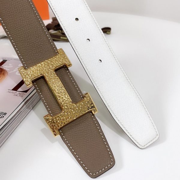 目を惹くカラーエルメス Hベルト コピー☆ベルトバックル ミニ コンスタンス リバーシブルベルト38mm erz13300