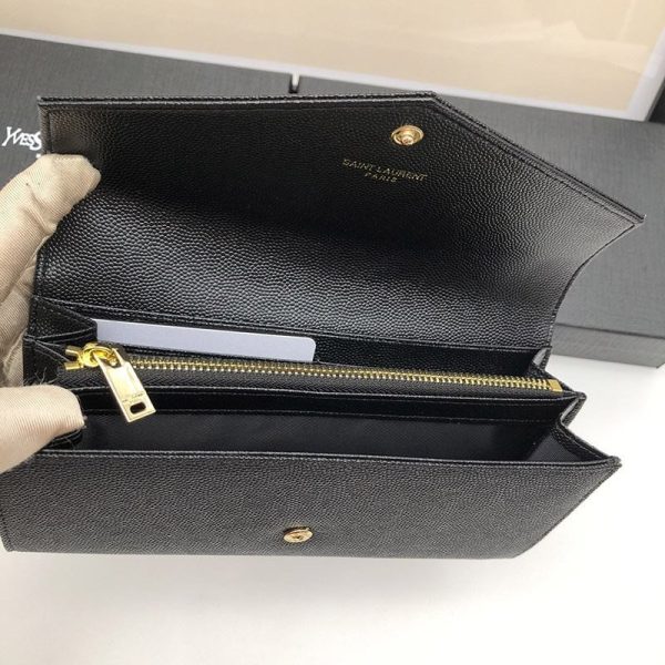 希少色 サンローラン アップタウン コピー ラージウォレット Sas97437