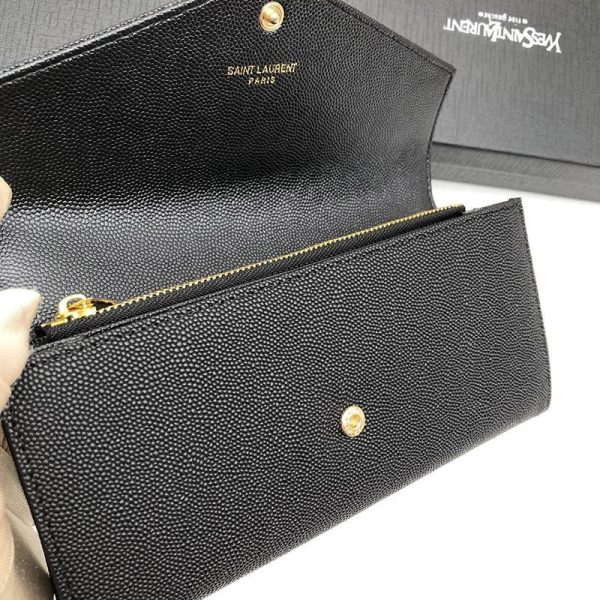 希少色 サンローラン アップタウン コピー ラージウォレット Sas97437