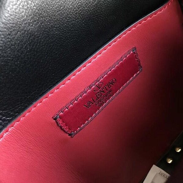 21AW新作 ヴァレンティノ 偽物VALENTINO GARAVANI◎SPIKE.IT バックパックミニ Vun26505