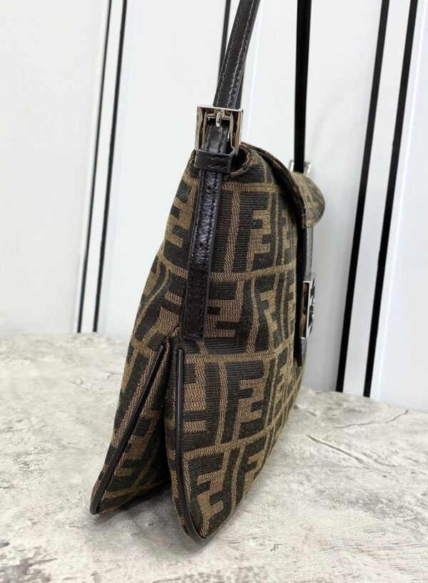 21-22AWフェンディ バゲット コピー ファブリック バッグ fem88952