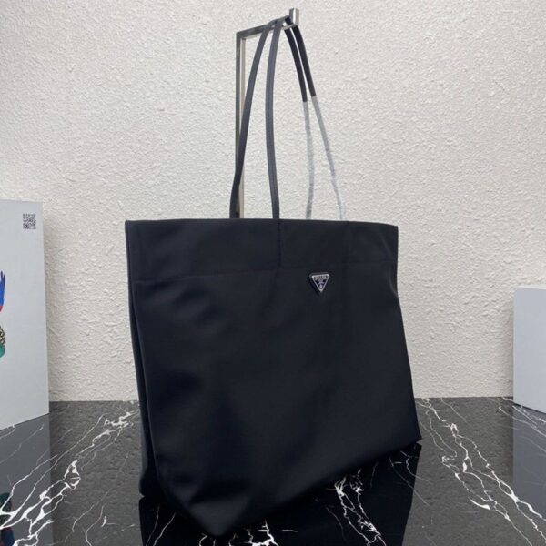 超希少！【プラダ】プラダ*Re Nylon コピーサフィアーノレザー トートバッグ pus78470