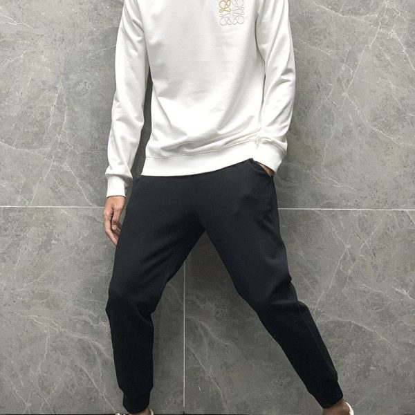 【日本未発売】ロエベ アナグラム エンブロイダリー スウェットシャツ log61465