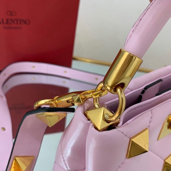 ★日本!!人気！ヴァレンティノ ハンドバッグ 偽物 ROMAN STUD QUILTED Vux71343