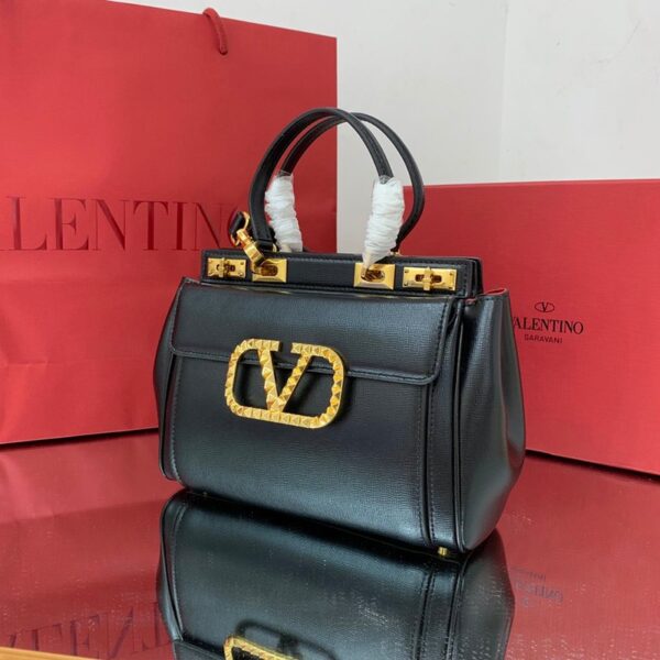 大人気！【ヴァレンティノ ハンドバッグ コピー】ROCKSTUD ALCOVE Vup11436