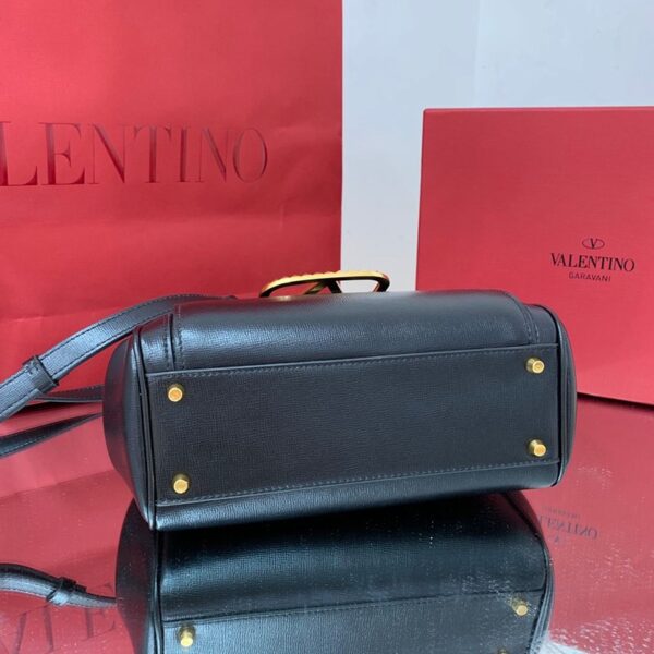 大人気！【ヴァレンティノ ハンドバッグ コピー】ROCKSTUD ALCOVE Vup11436