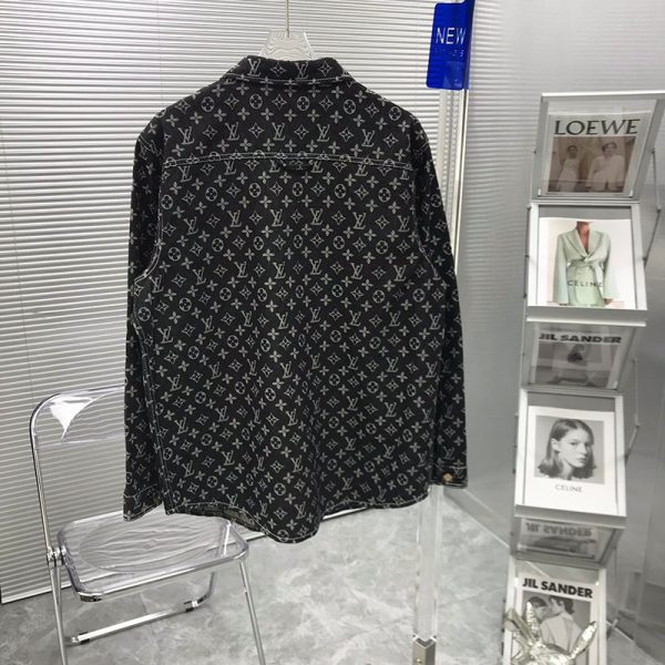 可愛いルイヴィトン ストライプ モノグラム デニムシャツ 偽物 vur92367