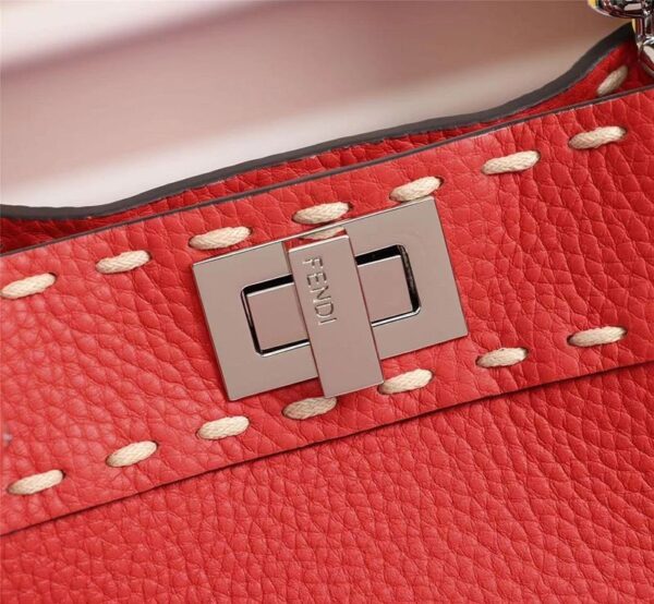 送料込フェンディ ピーカブー スーパーコピー ミニ フルグレインレザー バッグ fei76775