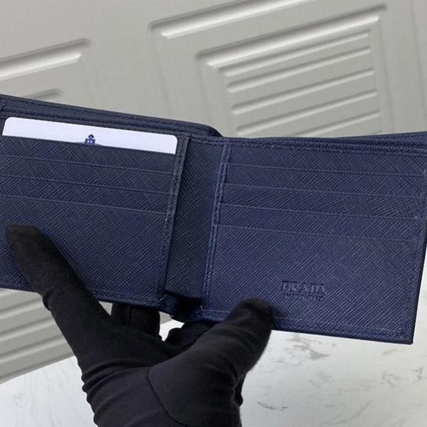 《大人気》プラダ レザー折りたたみ財布 偽物 pui67139