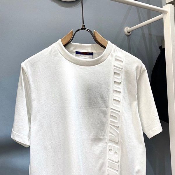 完売必至☆​ルイヴィトン Tシャツ 偽物 ウォーターカラーモノグラム☆ロゴ vua77482