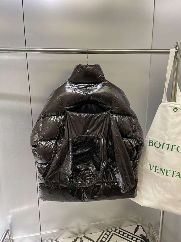 人気No1 ボッテガヴェネタ ダウンジャケット コピーN級品 bot69926