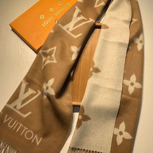 完売必至 お洒落に♪ルイヴィトン カシミヤ タッセル マフラ 偽物 vum94325