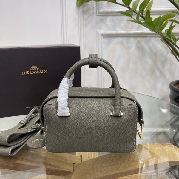 《大人気》DELVAUX 偽物◆Cool Box Mini ソフトグレインレザー製 ハンドバッグ Dee10502