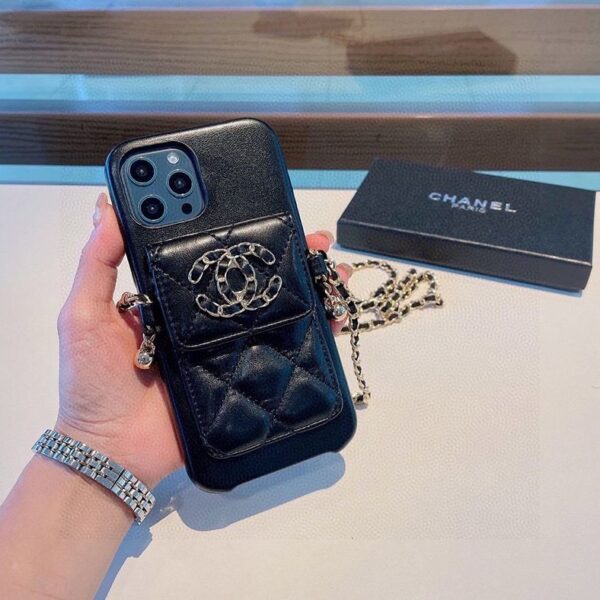 ☆超人気☆シャネル スマホケース 偽物 iPhone クラシックケース shn83518