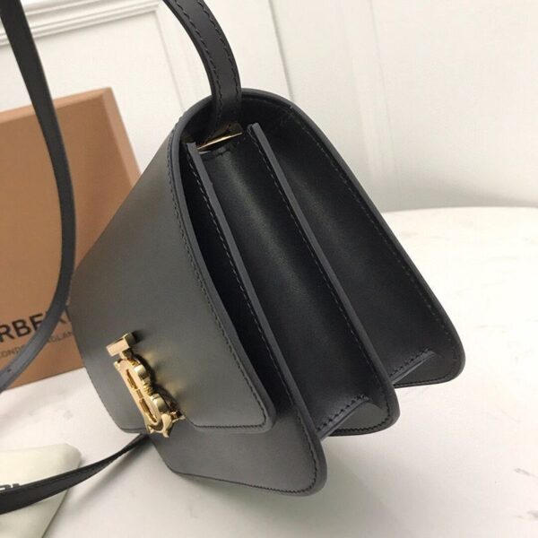 関送込♪バーバリー☆フルグレインレザーメッセンジャーバッグ コピー Bax96063
