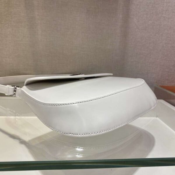 人気急上昇 プラダ★フラップ付きクレオショルダーバッグ コピー puh01847